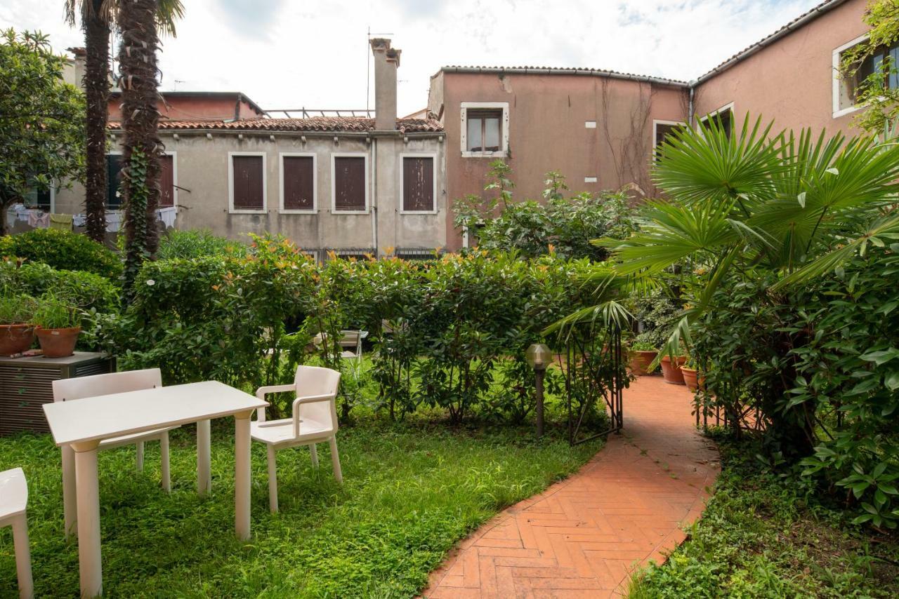 Garden Apartment 베니스 외부 사진
